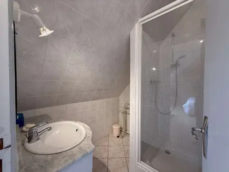 Grande maison avec parking - 9 pers., Maison 9 personnes à Trégastel - Photo 17
