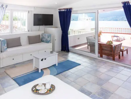 Tolle Villa oberhalb der Bucht Ria de Vigo, Maison 8 personnes à Pontevedra - Photo 18