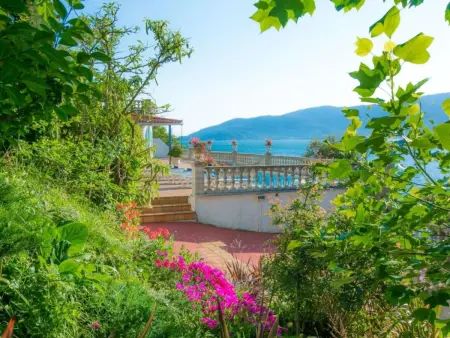 Tolle Villa oberhalb der Bucht Ria de Vigo, Maison 8 personnes à Pontevedra - Photo 91