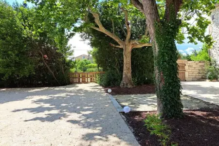 636976, Mas des Lilas Chez Coba - Photo 4