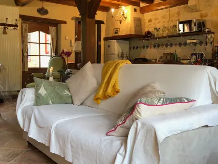 Gîte confortable au centre-ville - 8 pers., Gite 6 personnes à Saint Amand Montrond - Photo 8