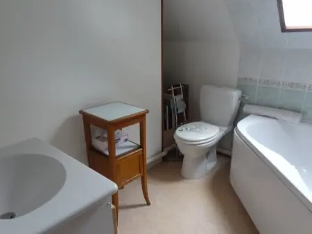 Gîte confortable au centre-ville - 8 pers., Gite 6 personnes à Saint Amand Montrond - Photo 18