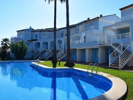 Duplex charmant à Oliva avec vue sur jardin et piscine collective - Photo 1
