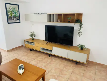 Duplex charmant à Oliva avec vue sur jardin et piscine collective - Photo 5