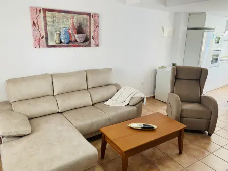 Duplex charmant à Oliva avec vue sur jardin et piscine collective - Photo 6