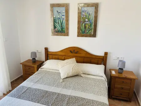 Duplex charmant à Oliva avec vue sur jardin et piscine collective - Photo 16