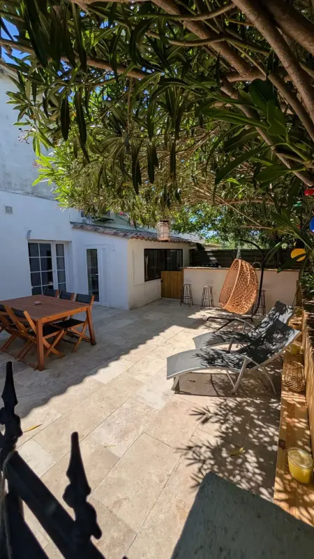 Maison avec piscine partagée à Saintes-Maries-de-la-Mer - Photo 3