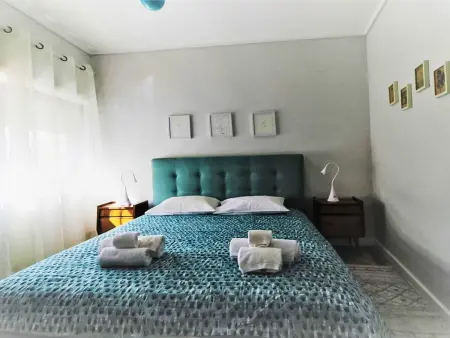 Aveiro Apartment with Patio, Appartement 6 personnes à Aveiro - Photo 8