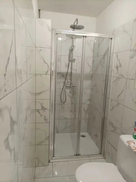 Studio cosy à Robion de 20 m² avec piscine privée - Photo 4