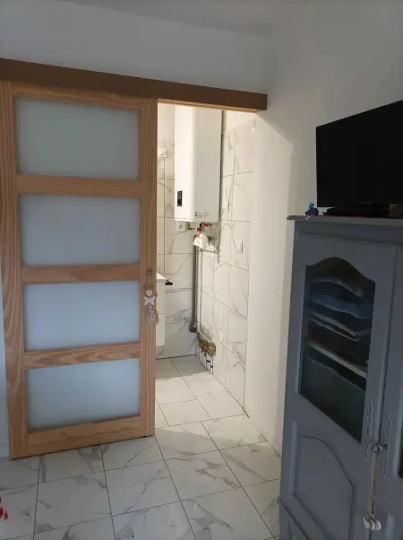 Studio cosy à Robion de 20 m² avec piscine privée - Photo 5