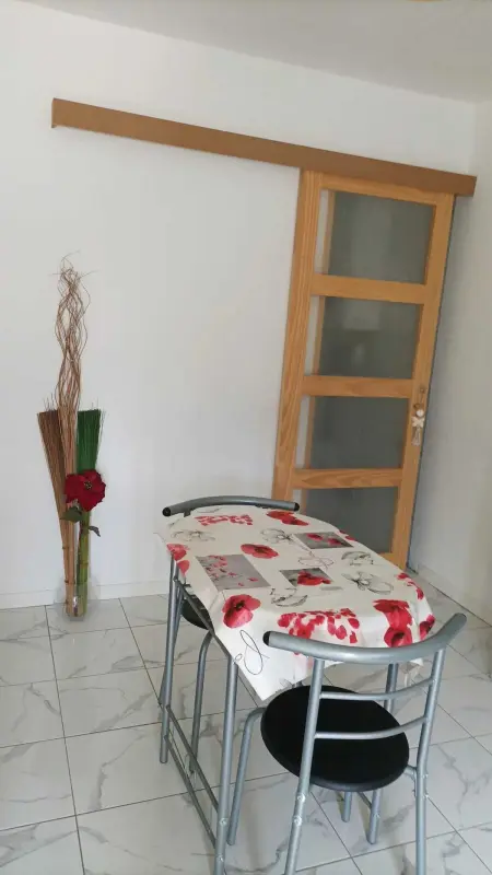 Studio cosy à Robion de 20 m² avec piscine privée - Photo 15