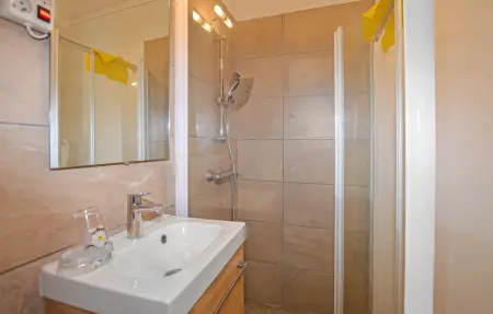 Appartement 2 personnes à Bastia - Photo 12