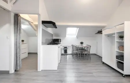 Charmant Appartement, Appartement 2 personnes à Savignac les Églises - Photo 2
