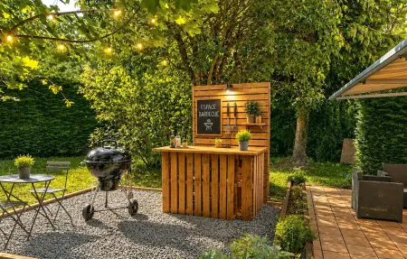 Grande maison avec Jacuzzi, Maison 15 personnes à Mandres les Roses - Photo 1