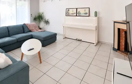 Grande maison avec Jacuzzi, Maison 15 personnes à Mandres les Roses - Photo 6