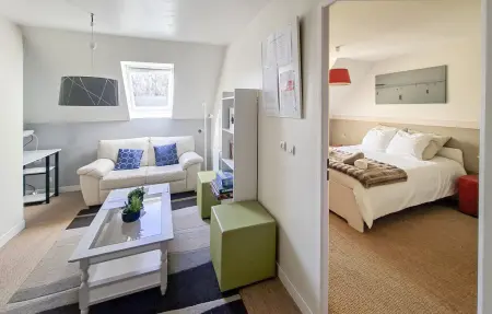 Grande maison avec Jacuzzi, Maison 15 personnes à Mandres les Roses - Photo 7