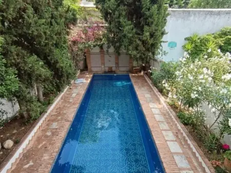 Maison de charme avec piscine - 6 pers., Villa 7 personnes à Grenade - Photo 2