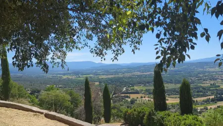 Charmant studio avec piscine partagée à Cabrières-d'Avignon - Photo 5