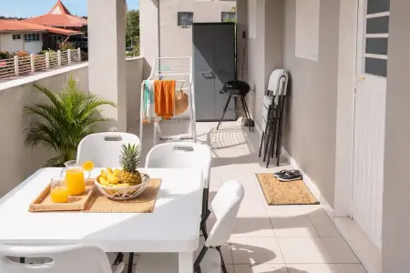 Maison avec terrasse et vue sur les montagnes, Rivière-Pilote - Photo 7