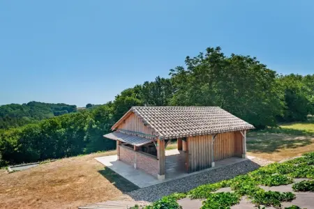 Gite LA FOURMANCE, Villa de campagne à Fouleix avec piscine et jardin - Photo 4