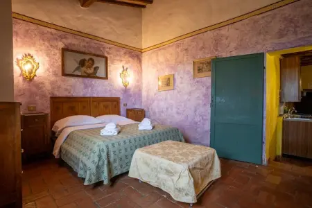 La Grotta di Montecchino App Uva, Agriturismo Siena avec piscine - Photo 18