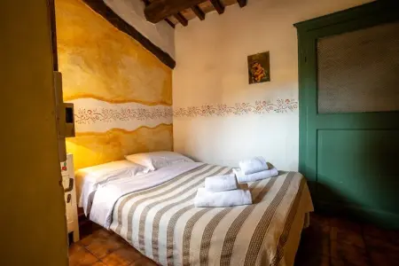 La Grotta di Montecchino App Uva, Agriturismo Siena avec piscine - Photo 19