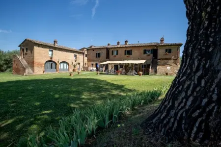 La Grotta di Montecchino App Mais, Agriturismo Siena avec piscine - Photo 3
