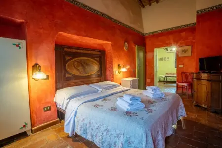 Agriturismo La Grotta di Montecchino App Ciliegio, Agriturismo Siena avec piscine - Photo 7