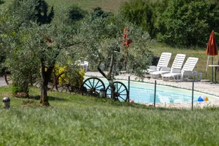 La Grotta di Montecchino App Susino, Agriturismo Siena avec piscine - Photo 20
