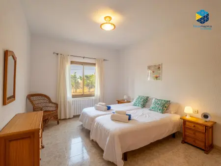 Spacieuse villa avec piscine privée et court de tennis pour 11 personnes - Photo 23