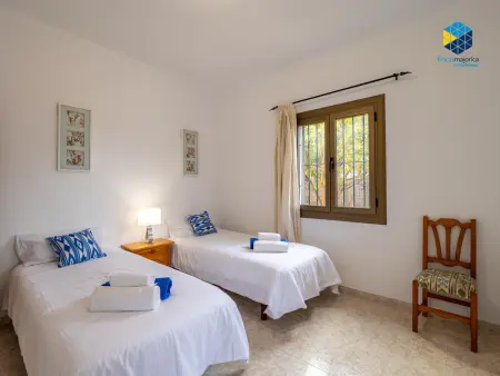 Spacieuse villa avec piscine privée et court de tennis pour 11 personnes - Photo 28