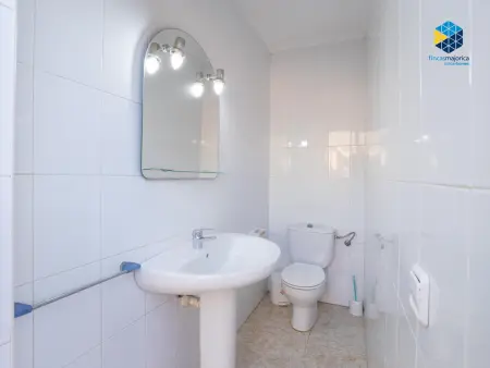 Spacieuse villa avec piscine privée et court de tennis pour 11 personnes - Photo 32