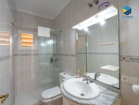 Spacieuse villa avec piscine privée et court de tennis pour 11 personnes - Photo 34