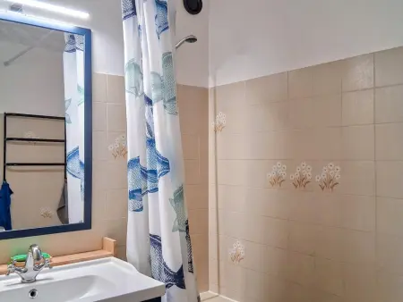 Appartement climatisé au cœur de Mèze - 2 pers. - Photo 9