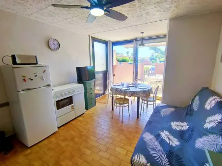 Studio avec piscine et parking - 4 pers., Appartement 4 personnes à Canet en Roussillon - Photo 2