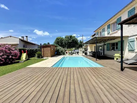 La Villa Soleya, Maison 6 personnes à Rodilhan - Photo 1