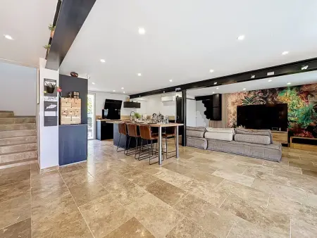 La Villa Soleya, Maison 6 personnes à Rodilhan - Photo 4