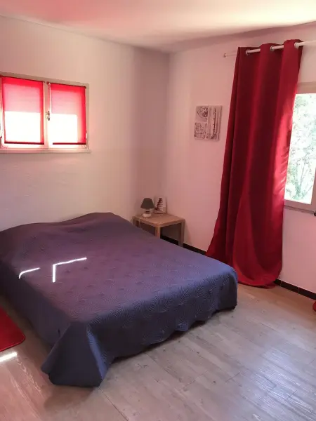Spacieuse maison à Lecci avec jardin et aire de jeux - Photo 6