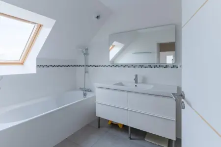 TY KREIZH, Maison neuve avec piscine près de la plage - Photo 23