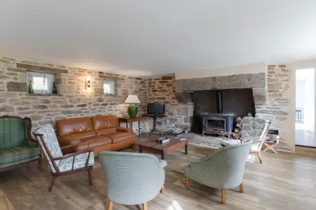 KERDIBIS, Maison de vacances avec jardin près de la plage de Lampaul - Photo 2