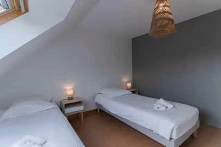 ANNEXE 19, Maison en France près de la plage du Bourg - Photo 12