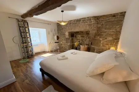 LE RUMORVAN, Maison côtière en pierre rénovée à Lanildut - Photo 3