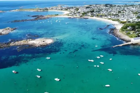AR PENNITI, Jolie maison en pierre près de la plage - Photo 26