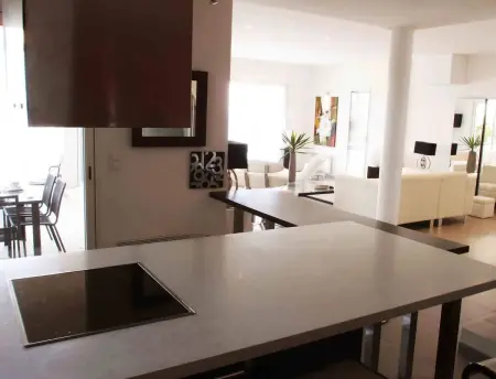 Charmante villa avec piscine privée à Calvi, 132 m² - Photo 1
