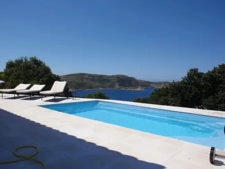 Charmante villa avec piscine privée à Calvi, 132 m² - Photo 7