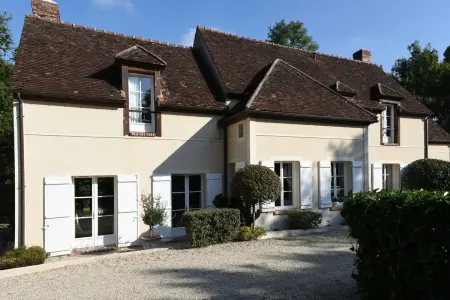 Spacieuse villa avec piscine privée à Chailly-en-Brie - Photo 39