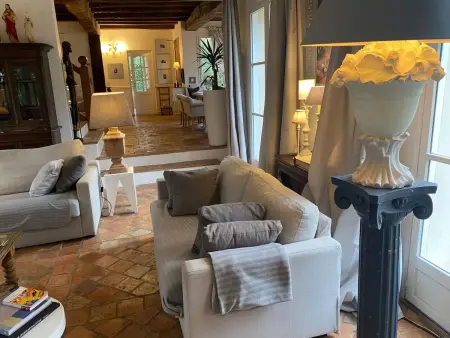 Spacieuse villa avec piscine privée à Chailly-en-Brie - Photo 54