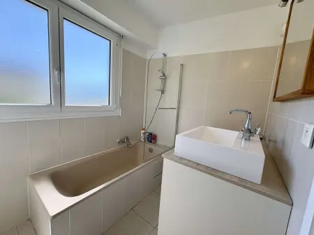 Appartement rÃ©novÃ© avec WiFi - 4 pers., Appartement 4 personnes à Villeneuve Loubet - Photo 12