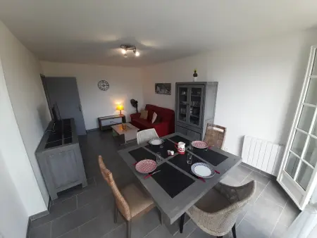 Charmant T2 en centre-ville - 2 pers., Appartement 2 personnes à La Roche Posay - Photo 4