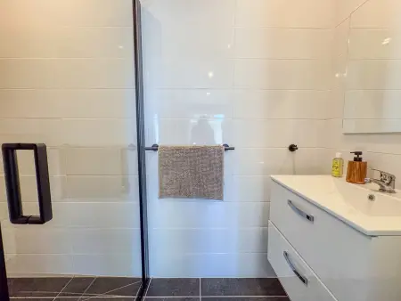Villa avec piscine - 10 pers., Maison 10 personnes à Cuxac d'Aude - Photo 17